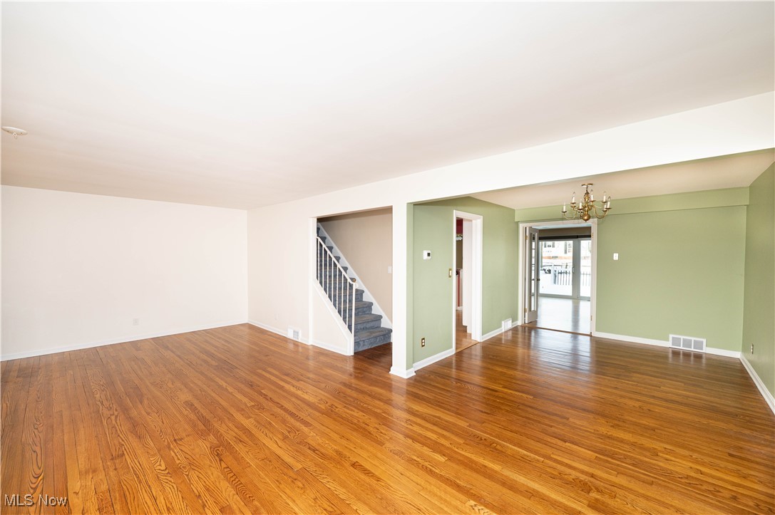 1120 Croyden Road Lyndhurst, OH 44124 - Photo 5 of 50