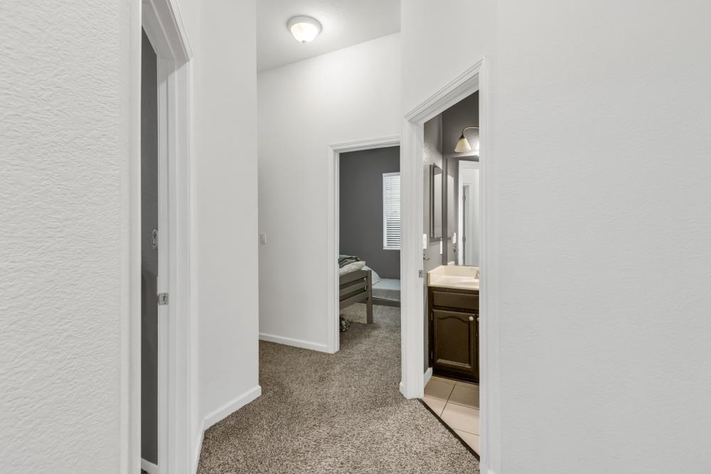 8679 Spring House Way Elk Grove, CA 95624 - Photo 24 of 48