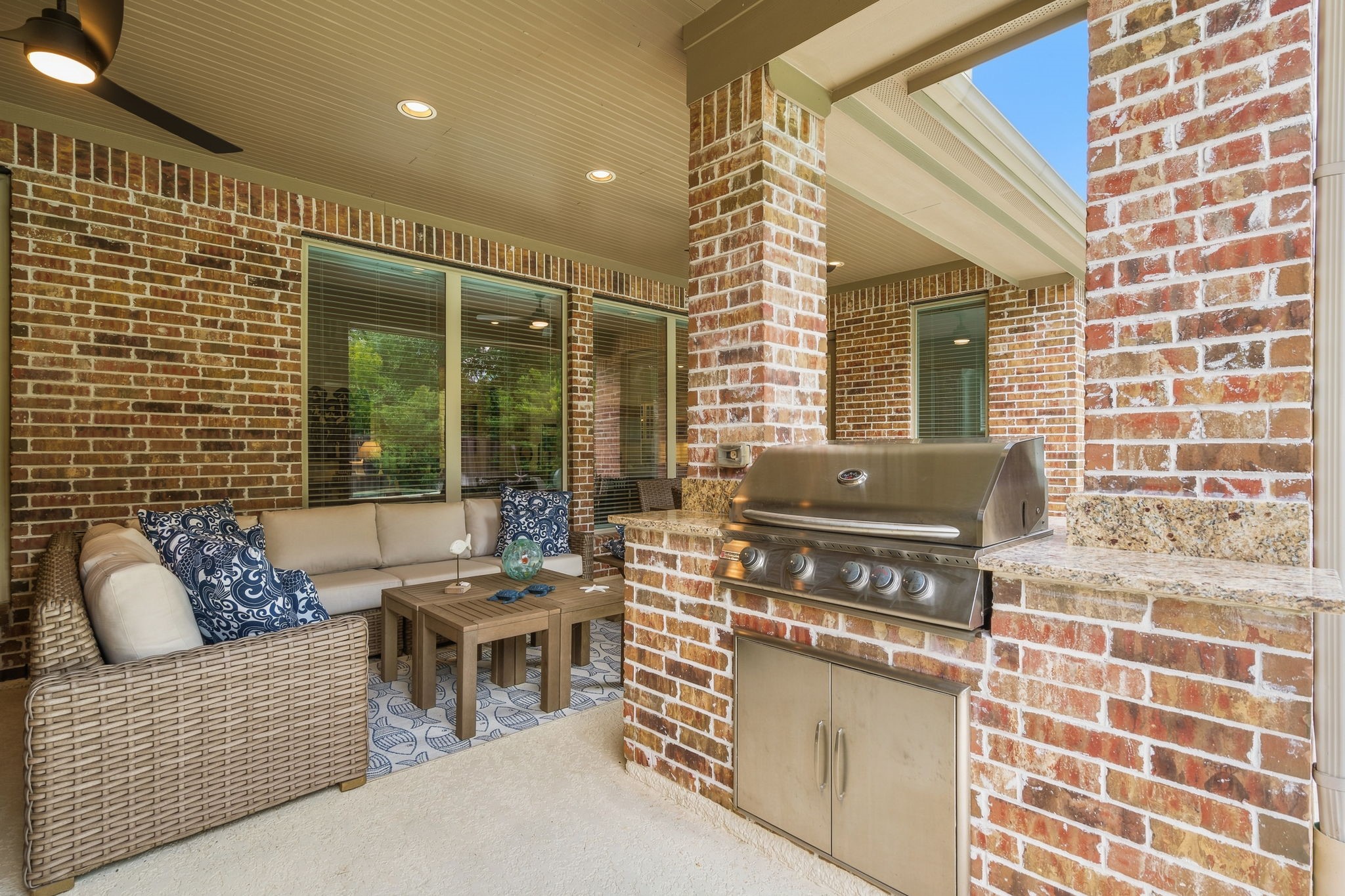 34 North Player Manor Circle Spring, TX 77382 - Photo 25 of 44