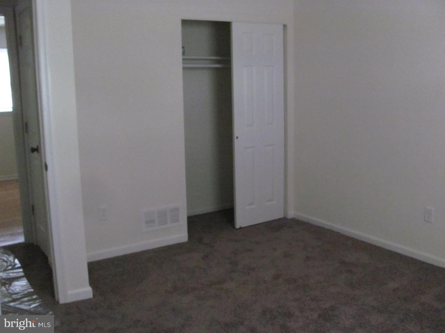 8 Ritchie Drive New Castle, DE 19720 - Photo 10 of 20 Master Bedroom