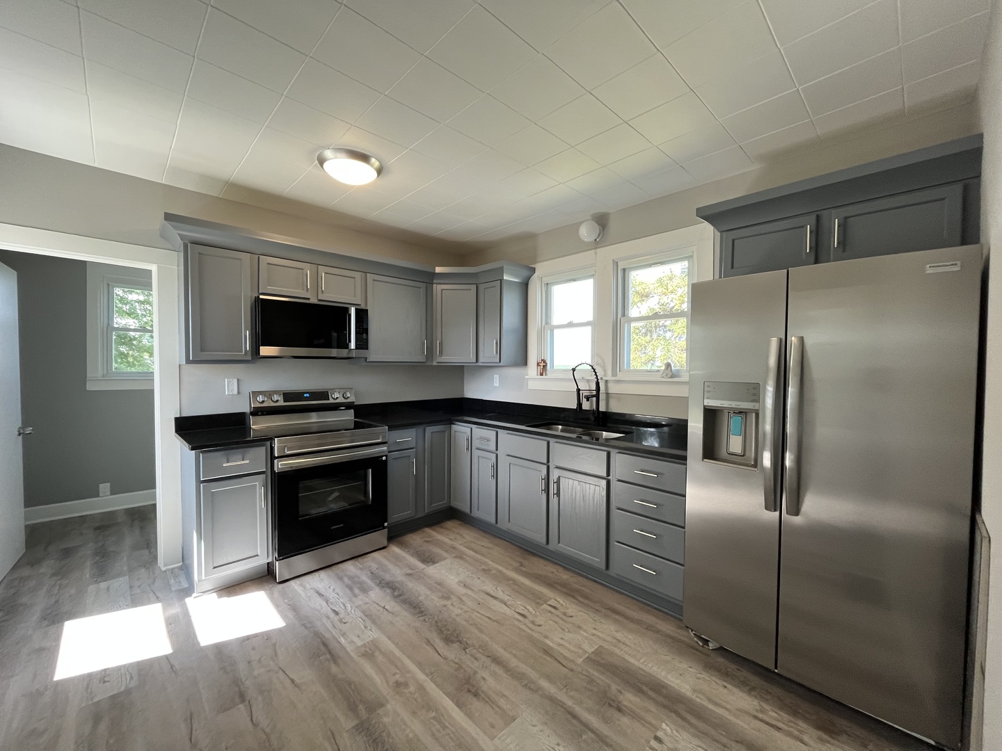 2503 Herman Road Ashton, IL 61006 - Photo 4 of 32