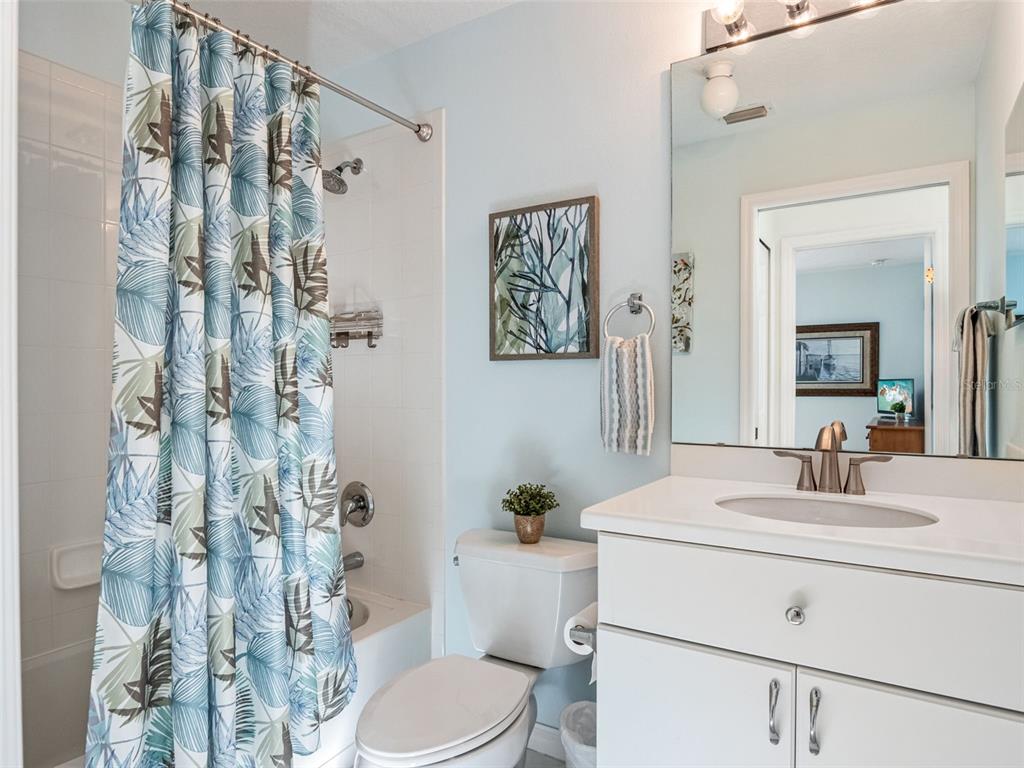 20700 Queen Alexandra Drive Leesburg, FL 34748 - Photo 18 of 54 Gallery Image 18