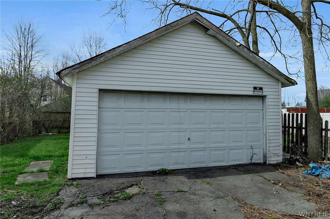 112 Rano Street Buffalo, NY 14207 - Photo 6 of 24