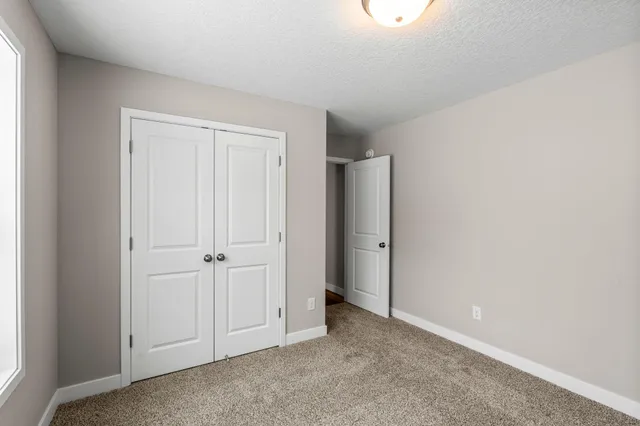 $699,850 | 7420 Glengarry Place, Eden Prairie, MN 55344