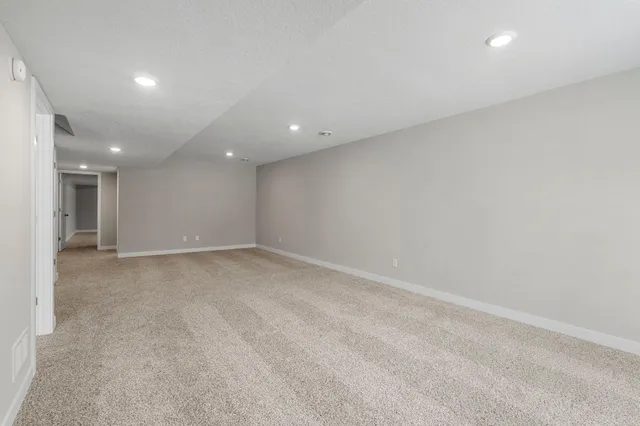 $699,850 | 7420 Glengarry Place, Eden Prairie, MN 55344