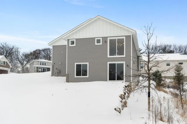 $699,850 | 7420 Glengarry Place, Eden Prairie, MN 55344