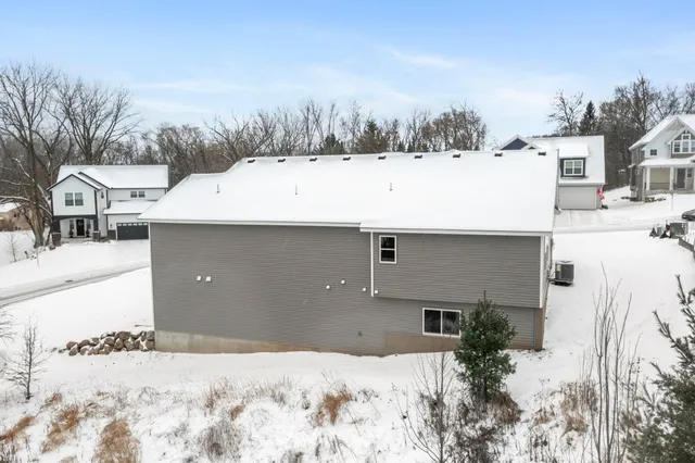 $699,850 | 7420 Glengarry Place, Eden Prairie, MN 55344