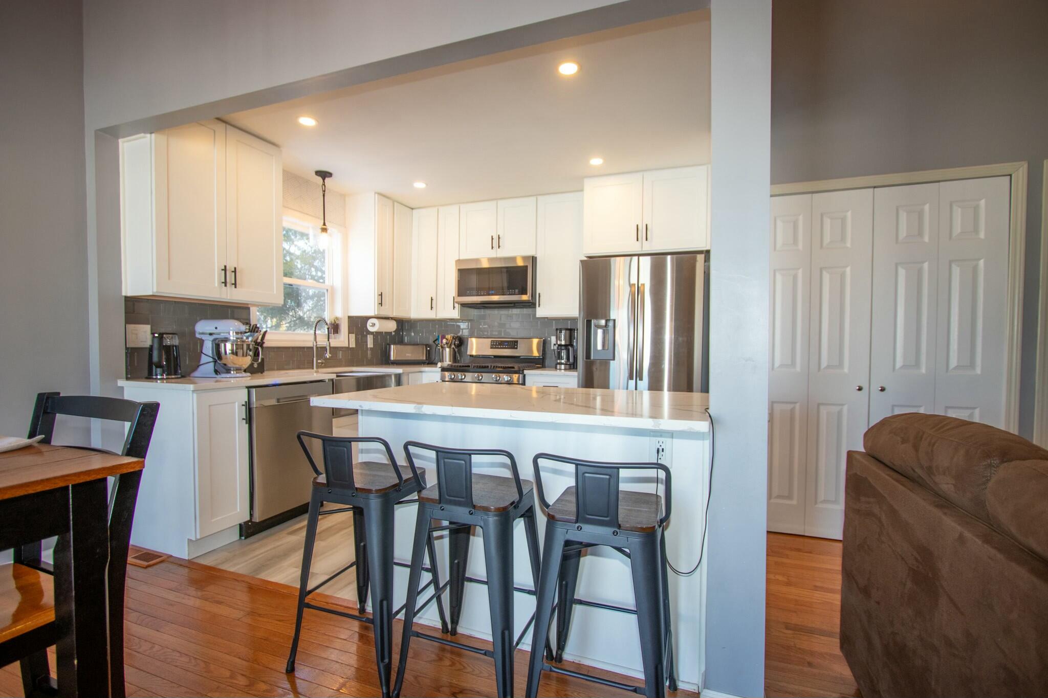 524 B Robyn Road Valparaiso, IN 46385 - Photo 11 of 22 2048x1365