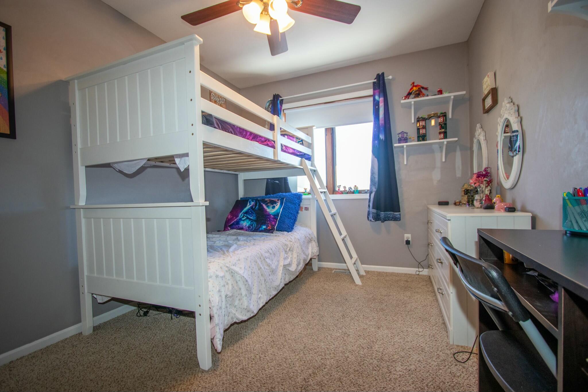 524 B Robyn Road Valparaiso, IN 46385 - Photo 16 of 22 2048x1365