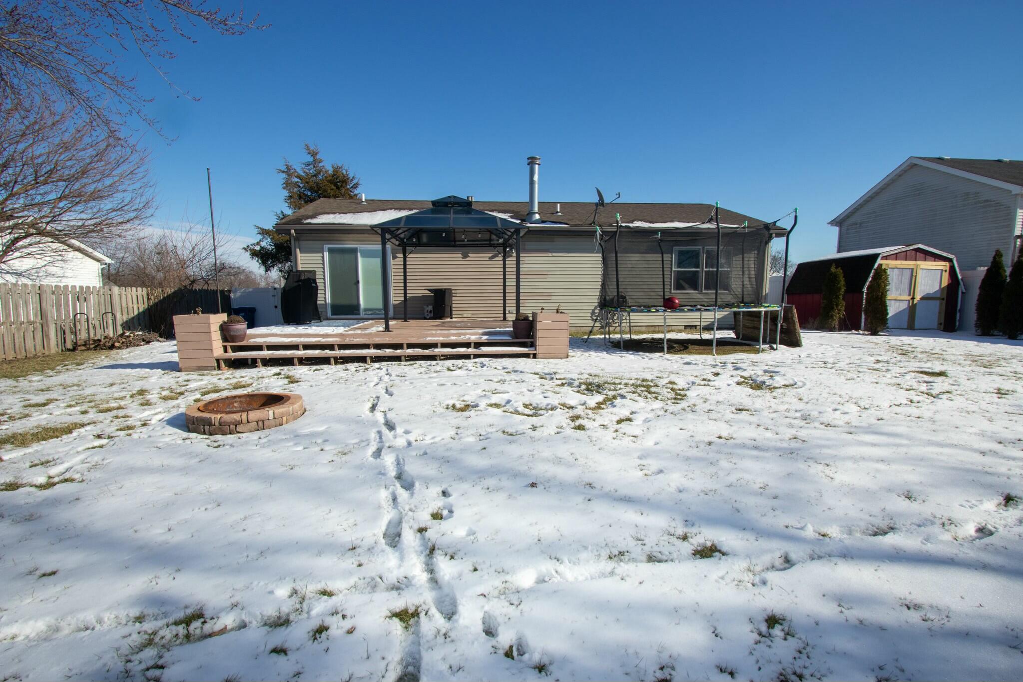 524 B Robyn Road Valparaiso, IN 46385 - Photo 19 of 22 2048x1365