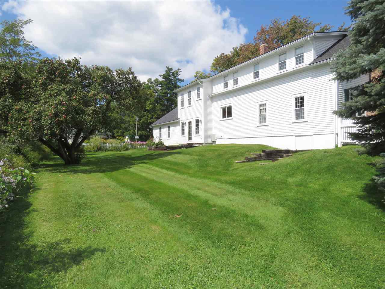 41 Common Loop Craftsbury, VT 05827 - Photo 3 of 36