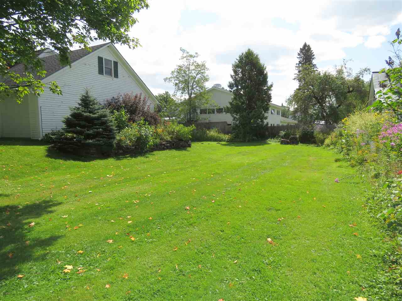 41 Common Loop Craftsbury, VT 05827 - Photo 31 of 36