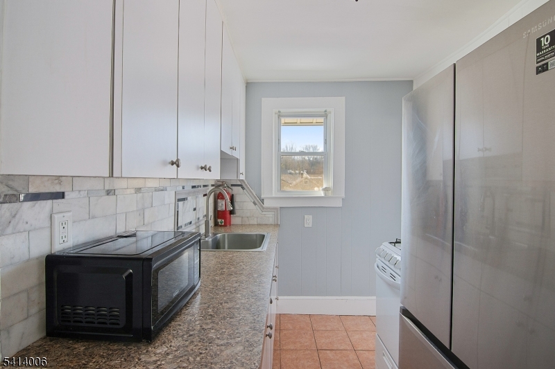 70 Elm Road Caldwell, NJ 07006 - Photo 6 of 14