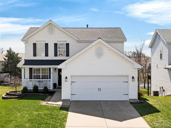 $360,000 | 1133 Oakley Lane, Lake St. Louis, MO 63367