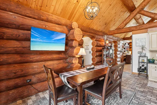 $724,000 | W10124 Giese, Portage, WI 53901