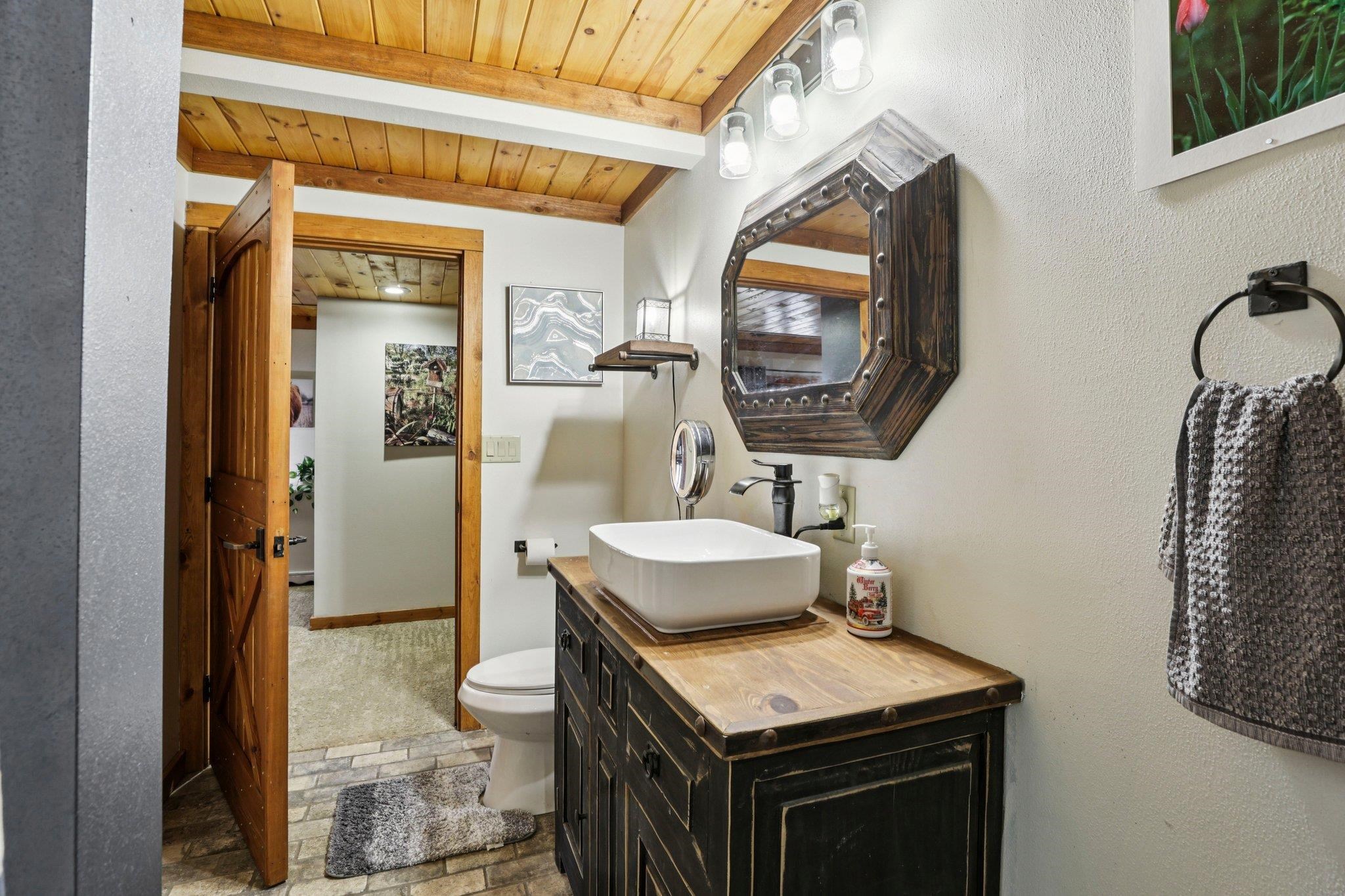 W10124 Giese Portage, WI 53901 - Photo 25 of 81