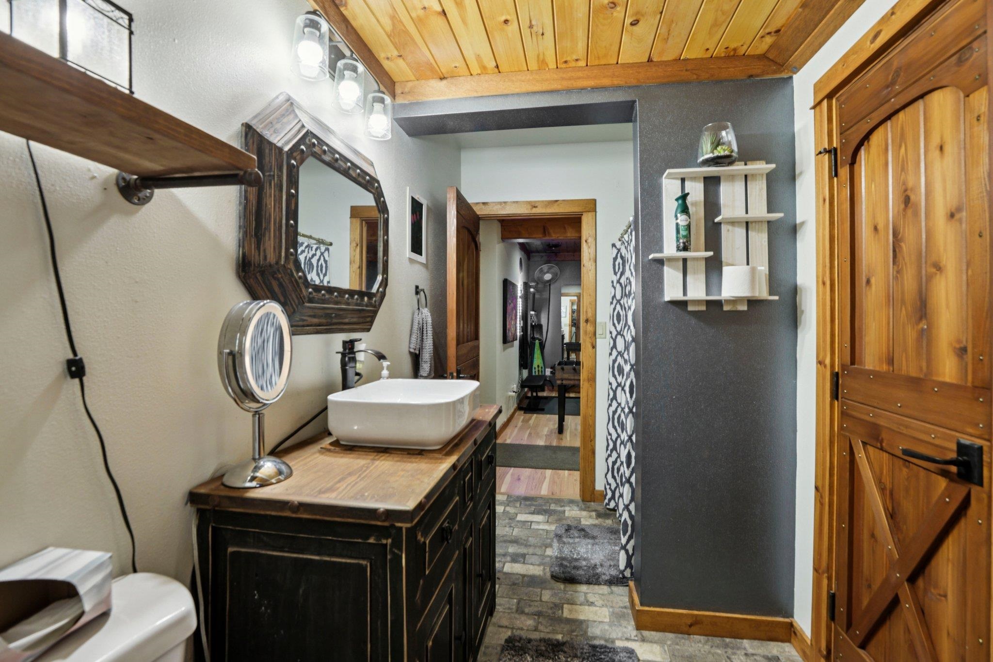 W10124 Giese Portage, WI 53901 - Photo 26 of 81