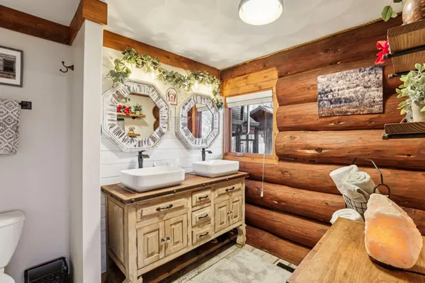 $724,000 | W10124 Giese, Portage, WI 53901