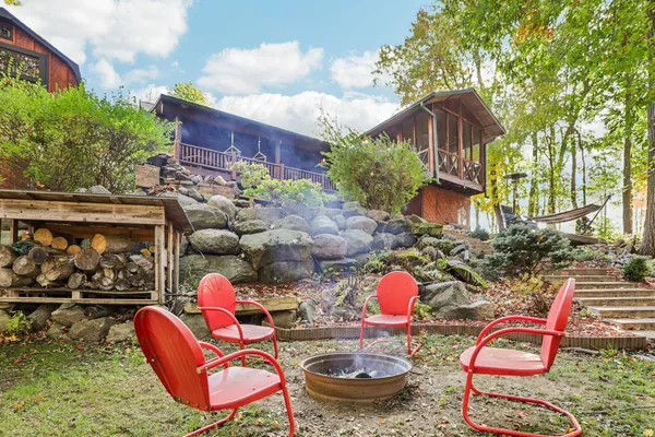 $724,000 | W10124 Giese, Portage, WI 53901