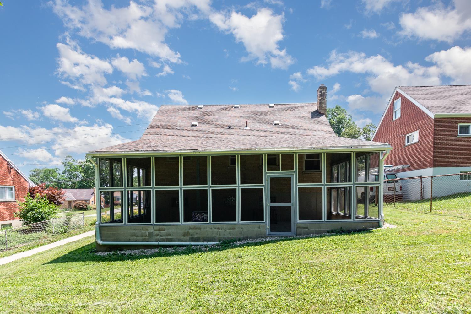 1127 Anderson Ferry Road Cincinnati, OH 45238 - Photo 17 of 21