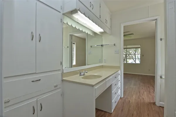 $2,500 | 16013 Edwards Drive, Austin, TX 78734