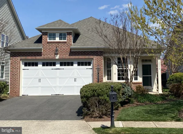 $740,000 | 20598 Crescent Pointe Place, Ashburn, VA 20147
