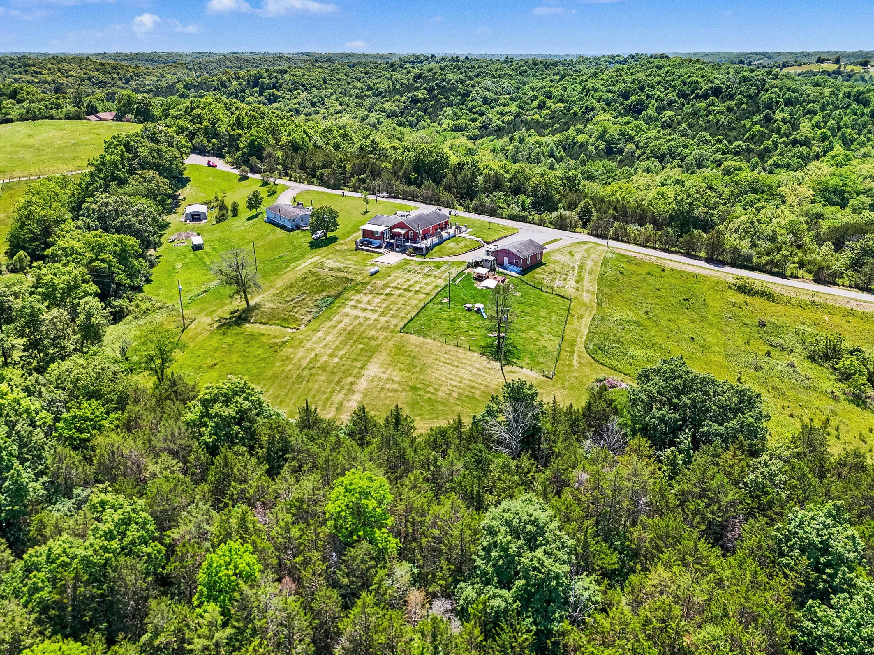 13147 Bakerfield Road Alexandria, KY 41001 - Photo 27 of 30 Property includes chicken coop and fencing for goats