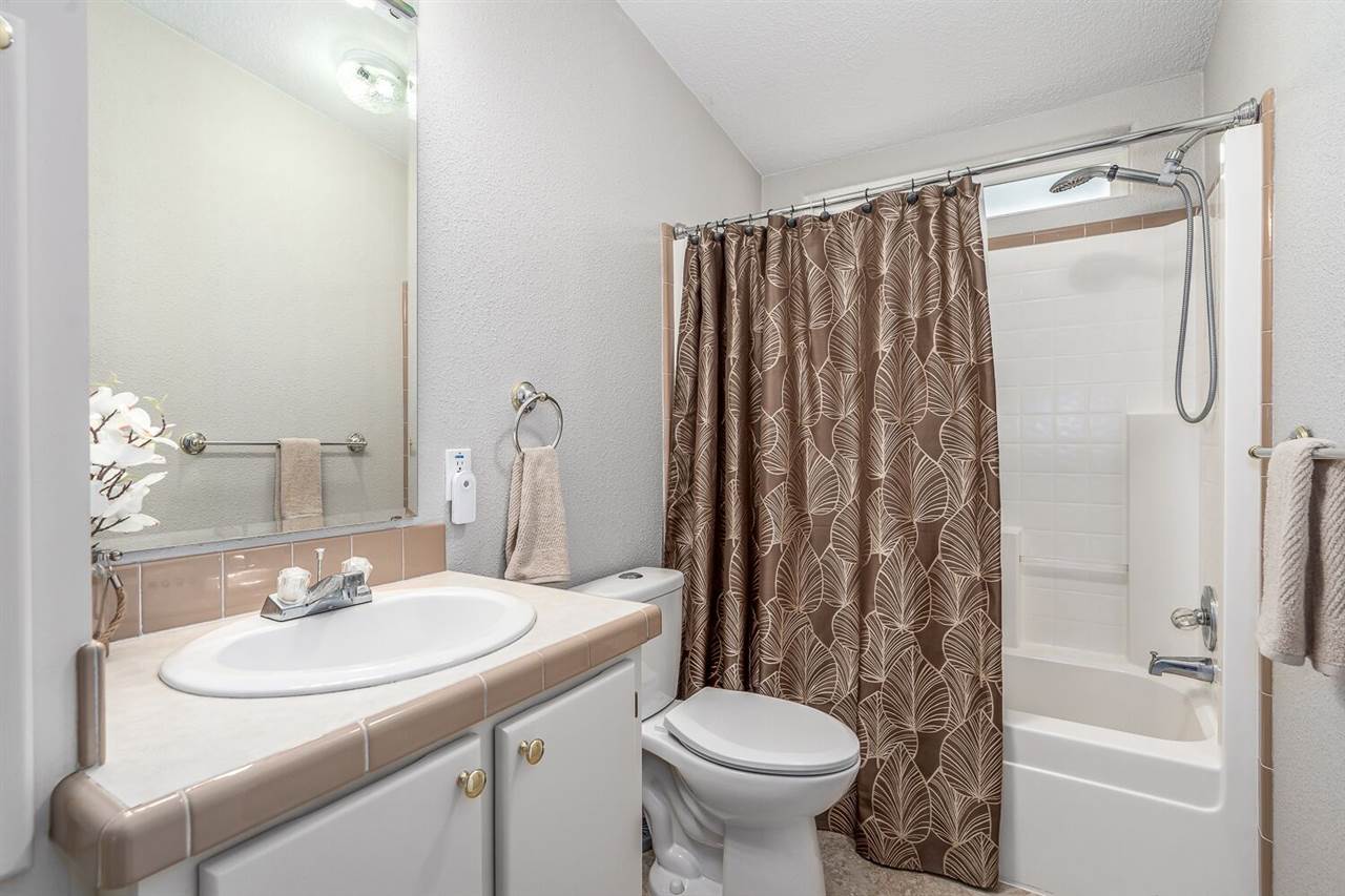17911 North Hardesty Road Colbert, WA 99005 - Photo 12 of 20 Gallery Image 12