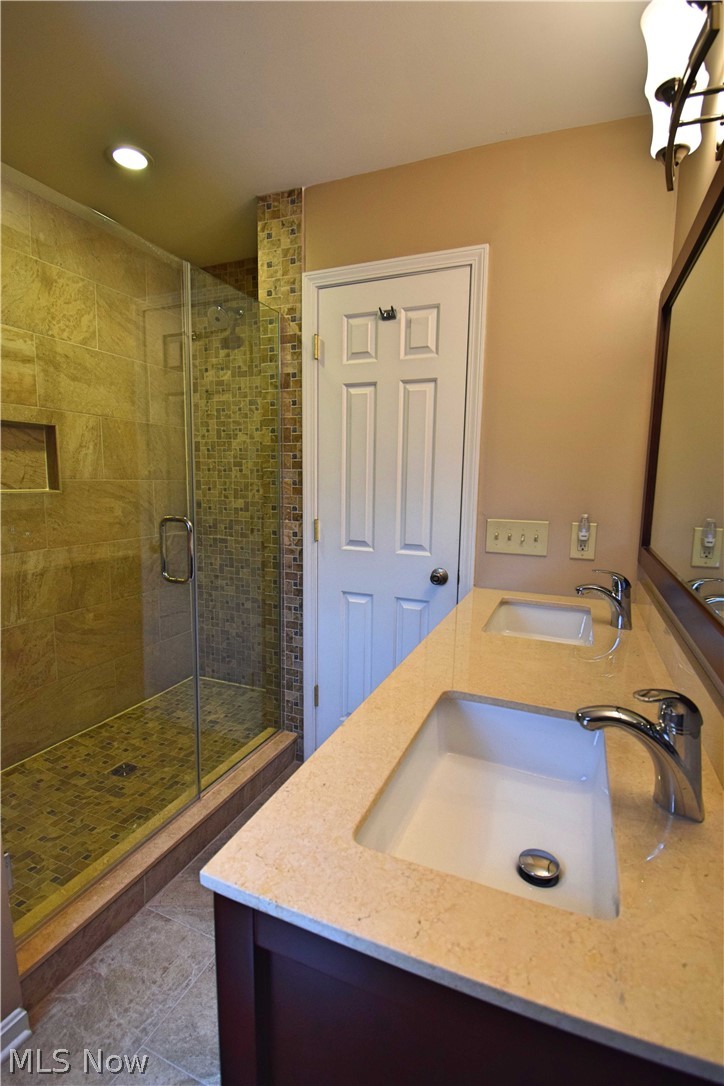 3325 Bancroft Road Akron, OH 44333 - Photo 31 of 35 Gallery Image 31