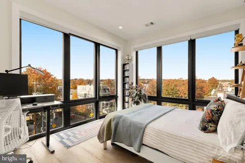 $750,000 | 3933 14th Street Northwest, Unit 8, Washington, DC 20011