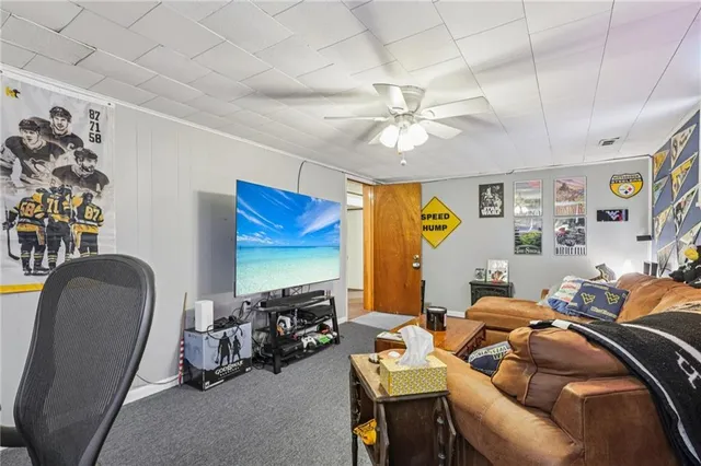 $225,000 | 701 Smiley Street, Ellwood City, PA 16117