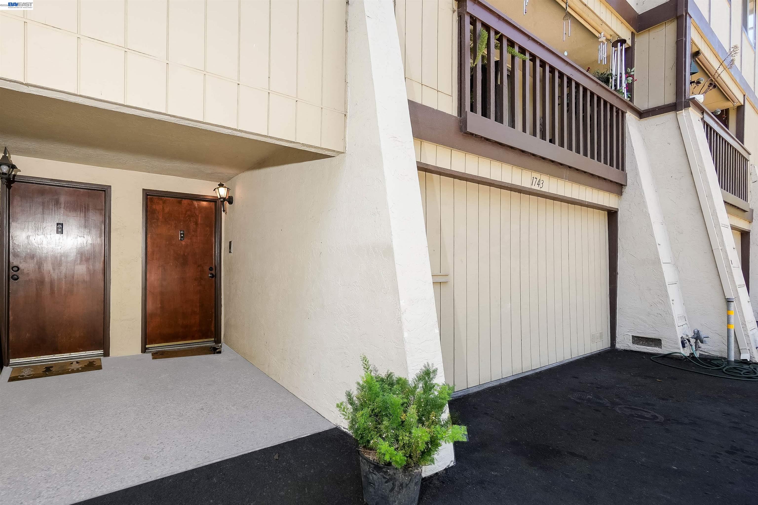 1743 Panda Way Hayward, CA 94541 - Photo 3 of 48