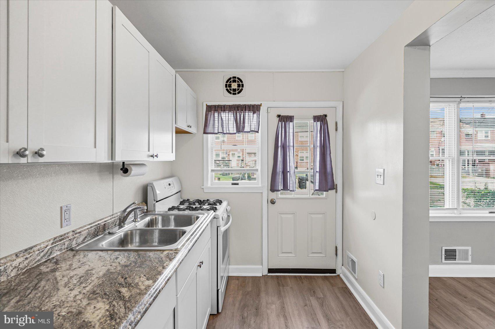 2151 Vailthorn Road Middle River, MD 21220 - Photo 15 of 32 Gallery Image 15