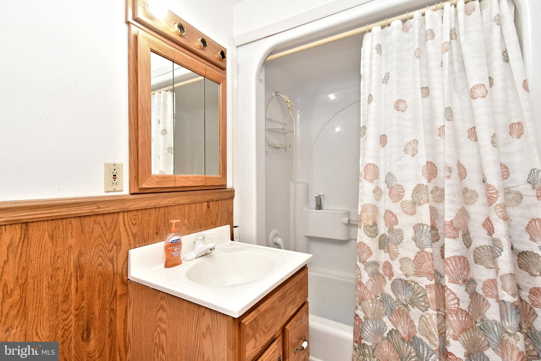 3205 Little Road Perkiomenville, PA 18074 - Photo 10 of 25 Gallery Image 10