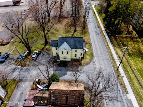 $2,000 | 16 Bailey Street, Coxsackie, NY 12051