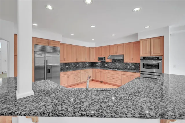 $1,600,000 | 3550 Ari Drive West, Glenview, IL 60026