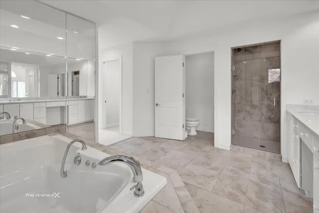 $1,600,000 | 3550 Ari Drive West, Glenview, IL 60026