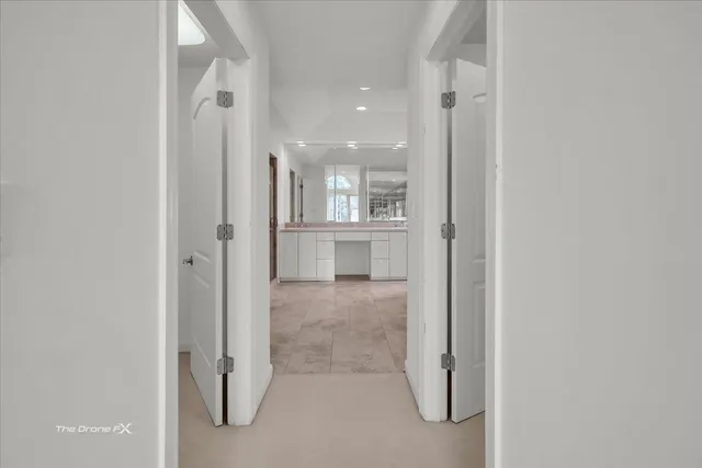 $1,600,000 | 3550 Ari Drive West, Glenview, IL 60026