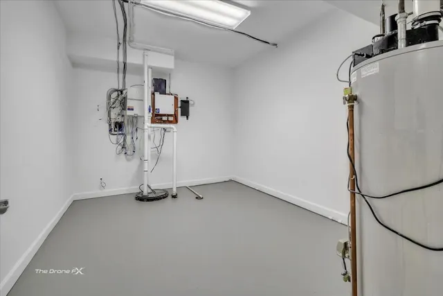 $1,600,000 | 3550 Ari Drive West, Glenview, IL 60026