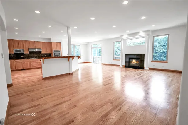 $1,600,000 | 3550 Ari Drive West, Glenview, IL 60026