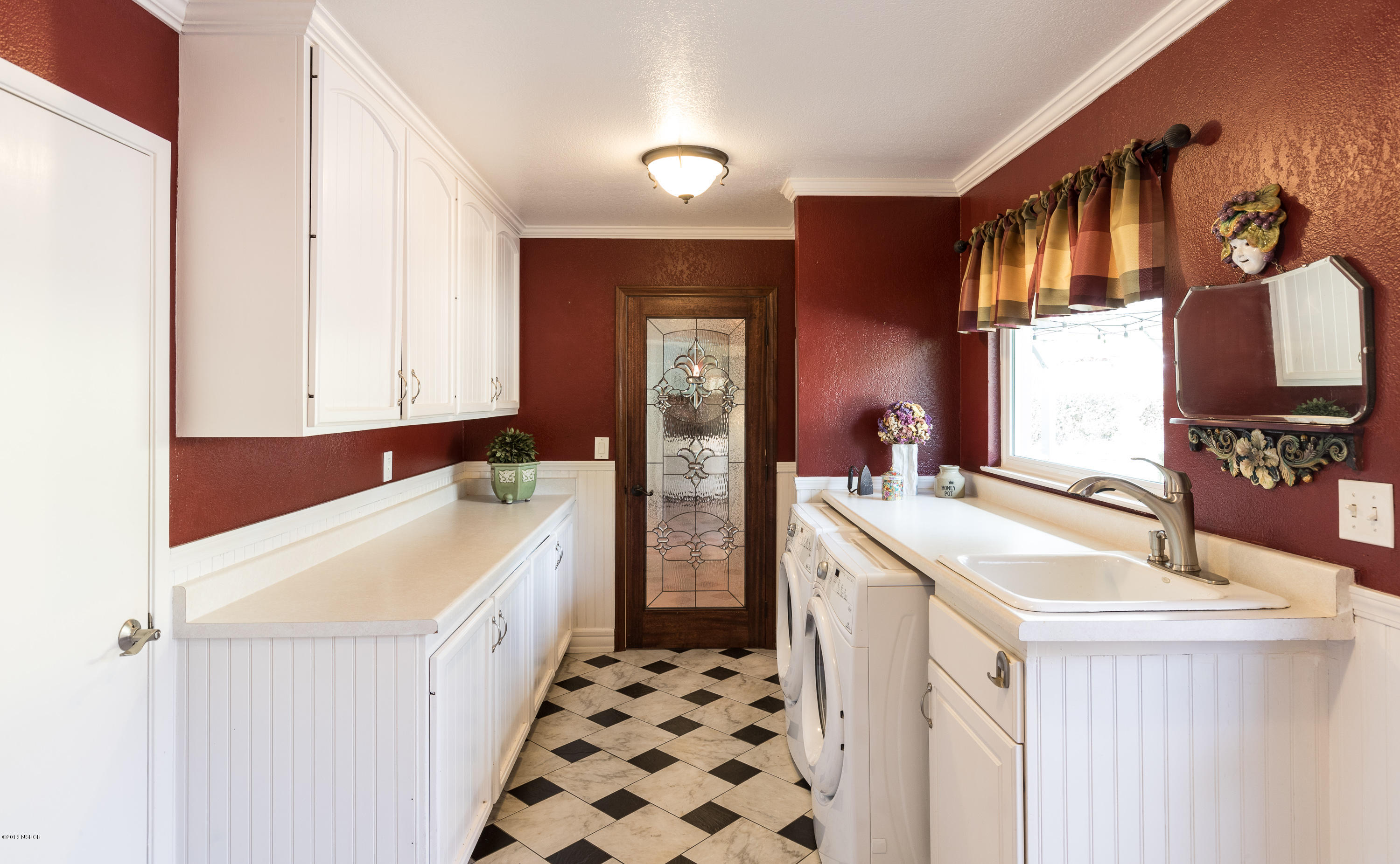 1263 Quail Ridge Road Solvang, CA 93463 - Photo 8 of 26 1251 QUAIL RIDGE WEB-6