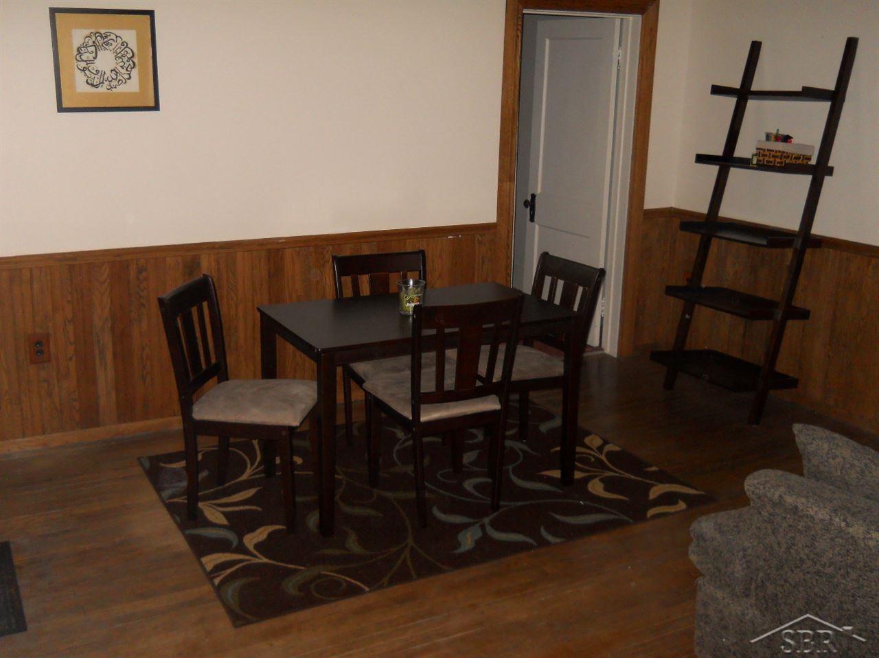 1260 South Center Road Saginaw, MI 48638 - Photo 8 of 12 31288444-7.JPG