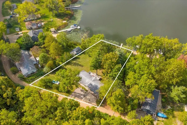 $699,900 | 45417 15th Avenue, Bloomingdale, MI 49026