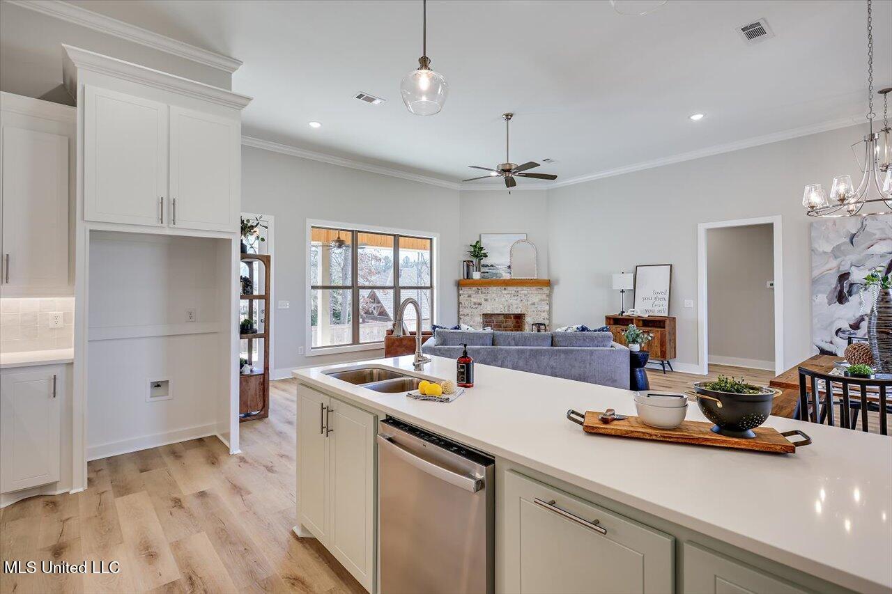 654 Prosperity Place Brandon, MS 39042 - Photo 13 of 38 13-654 Prosperity Pl