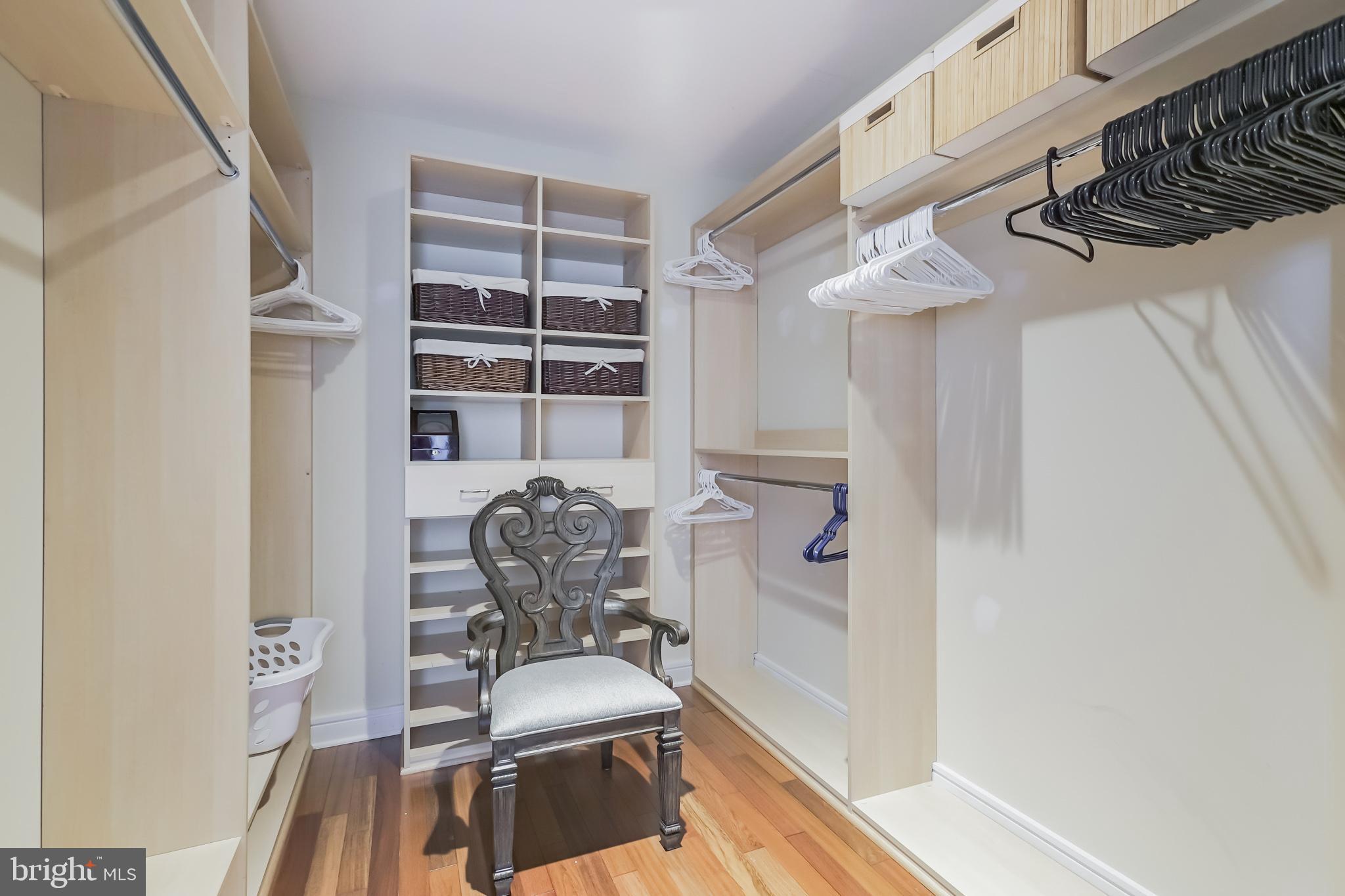 110 South Front Street, Unit 600 Philadelphia, PA 19106 - Photo 17 of 38