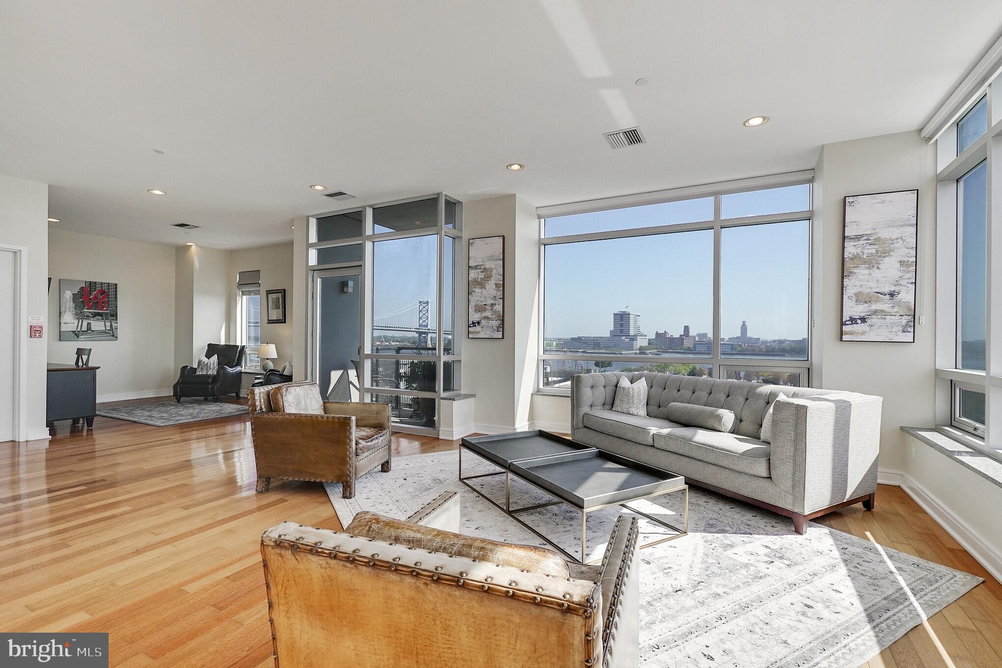 110 South Front Street, Unit 600 Philadelphia, PA 19106 - Photo 5 of 38