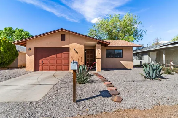 $210,000 | 1951 Motor Avenue, Kingman, AZ 86401