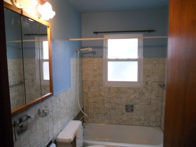 1447 Ruth Street Waterloo, IA 50707 - Photo 6 of 15 Gallery Image 6