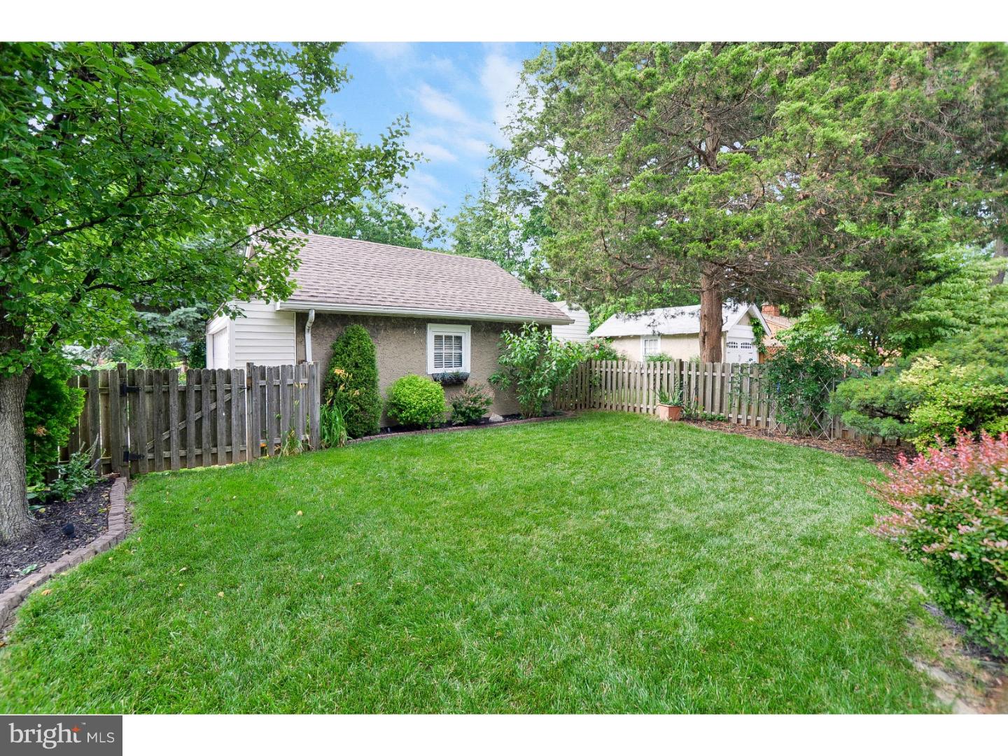 500 Kathmere Road Havertown, PA 19083 - Photo 21 of 25 Back Yard