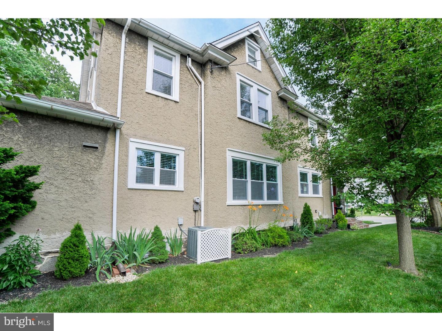 500 Kathmere Road Havertown, PA 19083 - Photo 22 of 25 Exterior Side